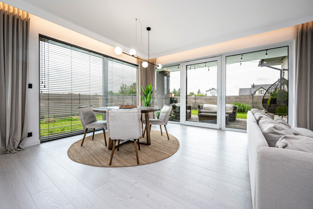 0% Elegant single-storey house, fully equipped
