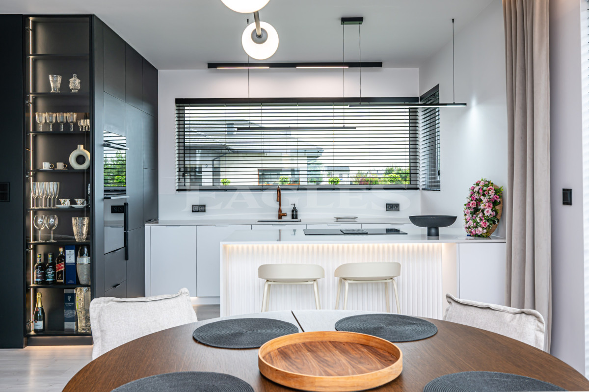 0% Elegant single-storey house, fully equipped