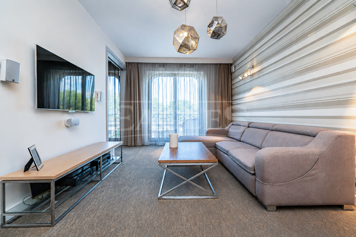 Apartament przy Łazienkach Królewskich